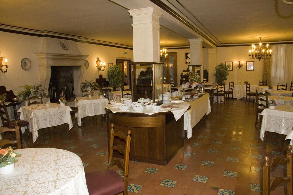 Hotel Villa Ottoboni Pordenone Eksteriør billede